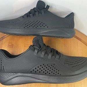 Crocs LiteRide Pacer Men Size 7 M Black Shoes Very Good Condition